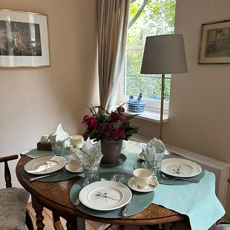 布雷达泰姆奥特住宿加早餐旅馆 * 布雷达